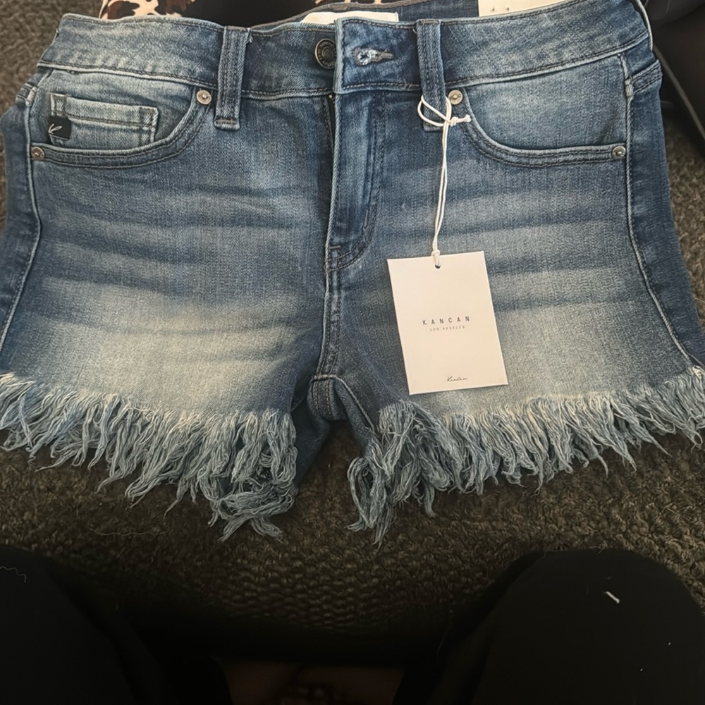 Kancan medium shorts mid rise